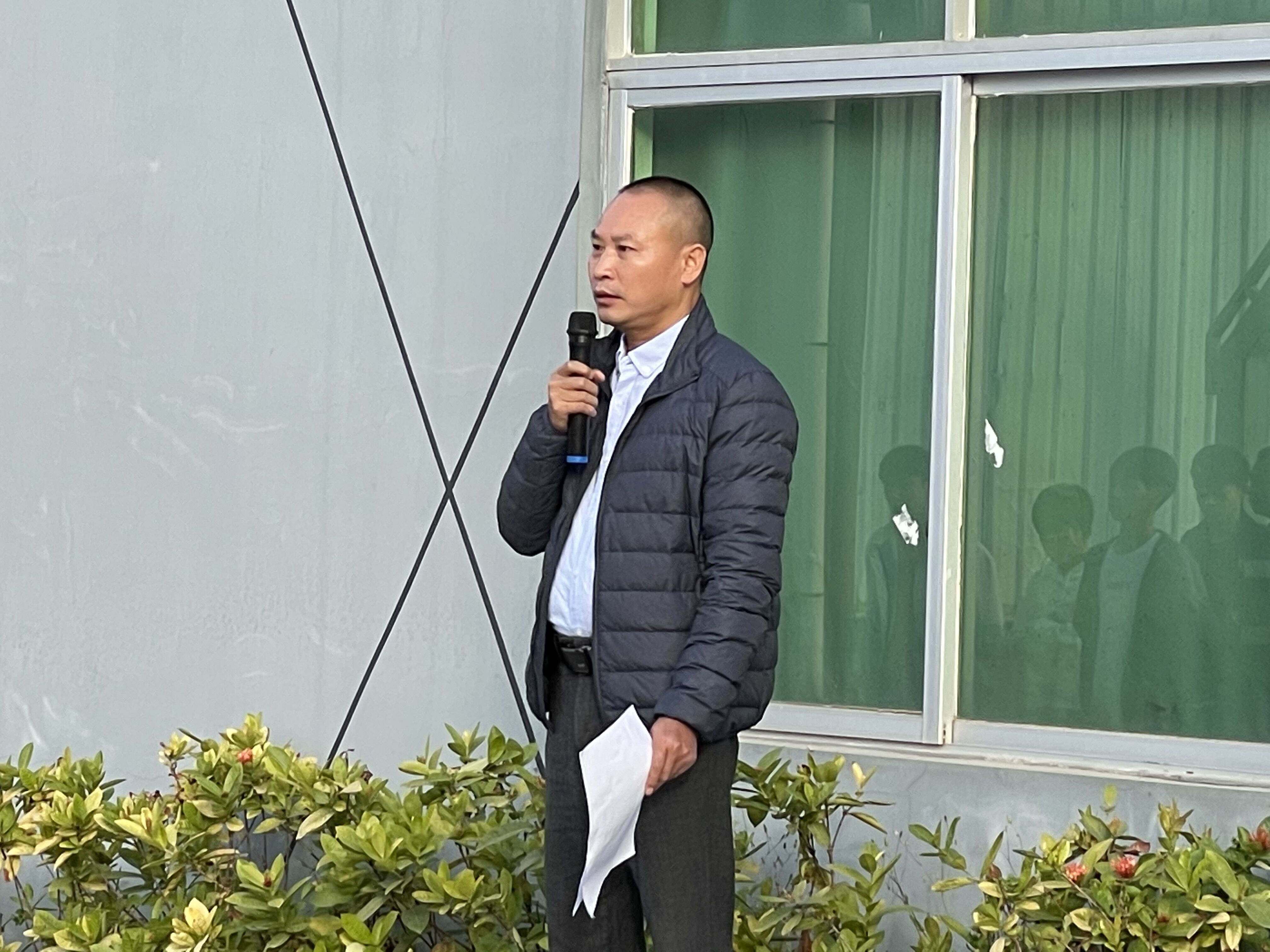 大象电子定制钢化膜厂家