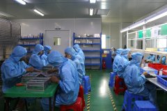 韩国客户来访大象电子二强钢化膜工厂